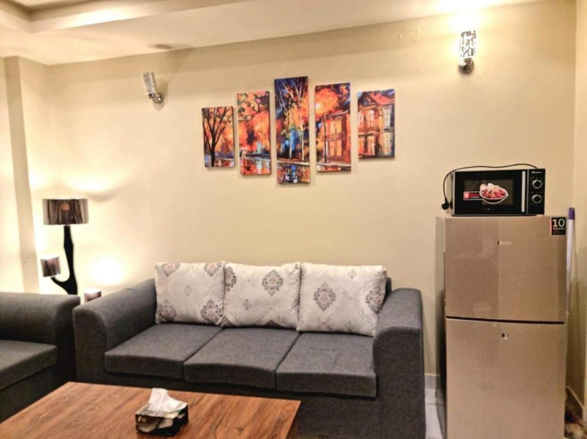 Comfortable & Lovely 1 Bed Apt In Bahria Town Rawalpindi Eksteriør bilde